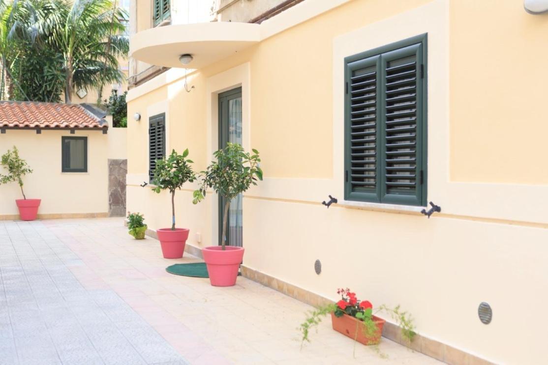 B&B Porta Della Sicilia Μεσίνα Δωμάτιο φωτογραφία